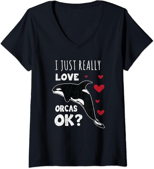 Womens Retro Orca Whale Shirt Killer Whale Shirt | Whale Lover Gift V-Neck T-Shirt